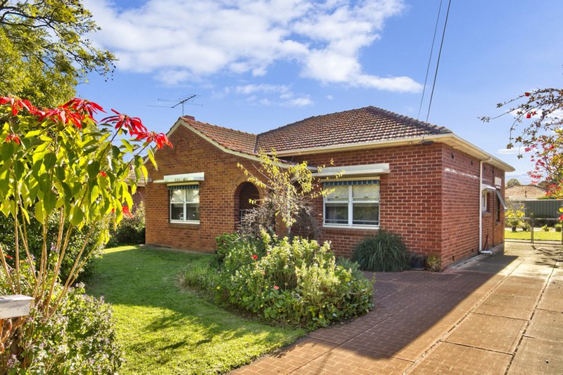 6 Chamberlain Avenue, Clarence Gardens SA 5039