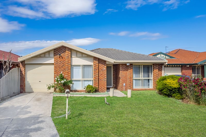 6 Chamney Place, Roxburgh Park VIC 3064