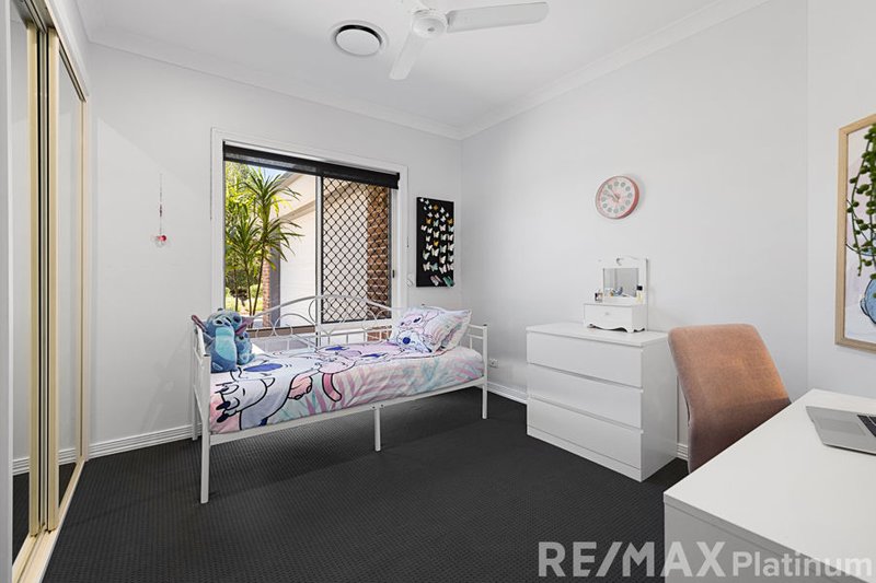 Photo - 6 Champagne Court, Morayfield QLD 4506 - Image 24