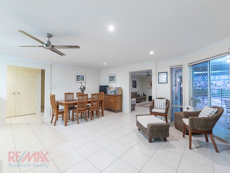 Photo - 6 Chancery Close, Murrumba Downs QLD 4503 - Image 7