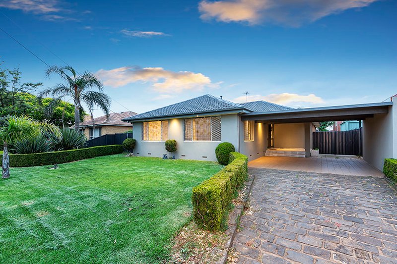 Photo - 6 Chandler Street, Werribee South VIC 3030 - Image 2