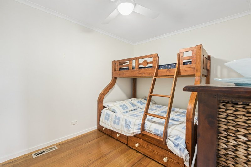 Photo - 6 Charles Court, St Leonards VIC 3223 - Image 11