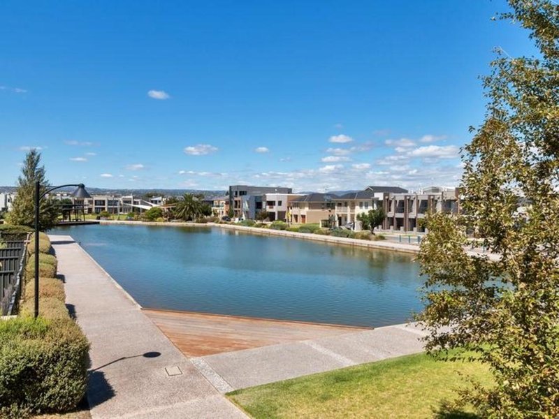 Photo - 6 Chianti Lane, Mawson Lakes SA 5095 - Image 10