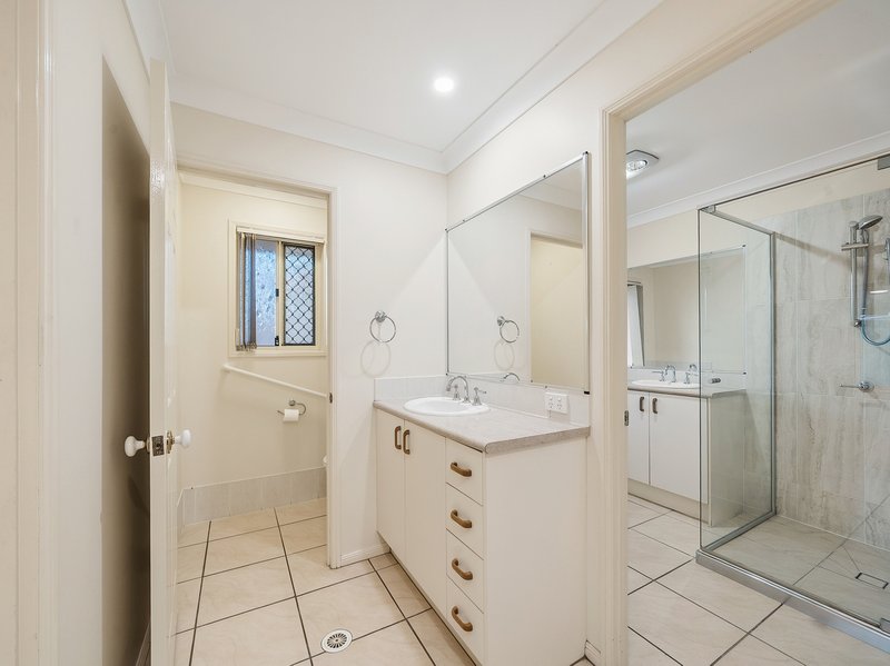 Photo - 6 Chilton Crescent, North Lakes QLD 4509 - Image 19