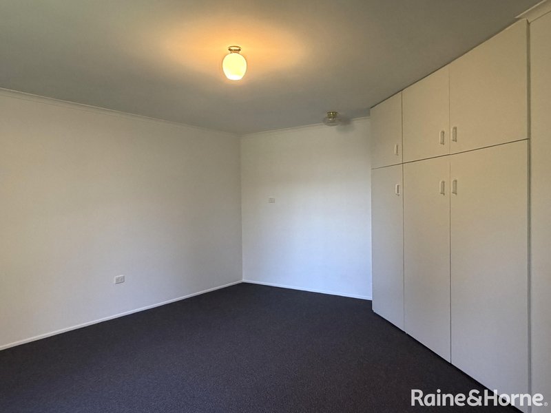 Photo - 6 Chippendale Close, Moss Vale NSW 2577 - Image 5