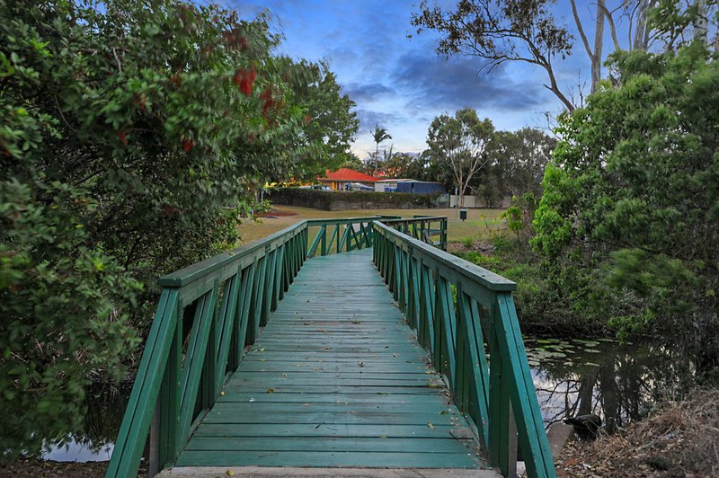 Photo - 6 Chisholm Court, Albany Creek QLD 4035 - Image 19