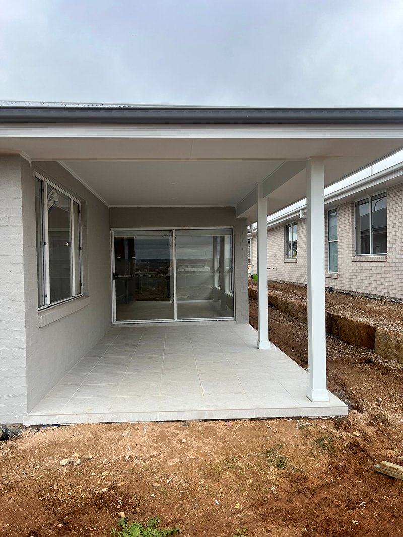 Photo - 6 Chrisbrook Terrace, Dubbo NSW 2830 - Image 10