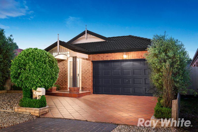 6 Chubut Way, Roxburgh Park VIC 3064