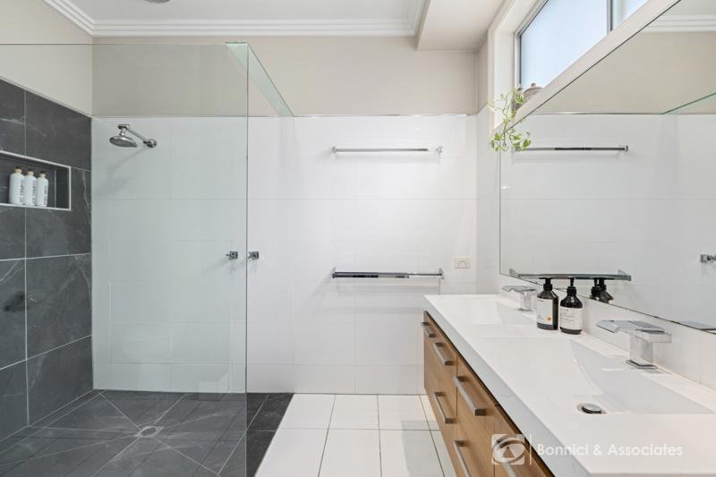 Photo - 6 Church Street, Wodonga VIC 3690 - Image 9