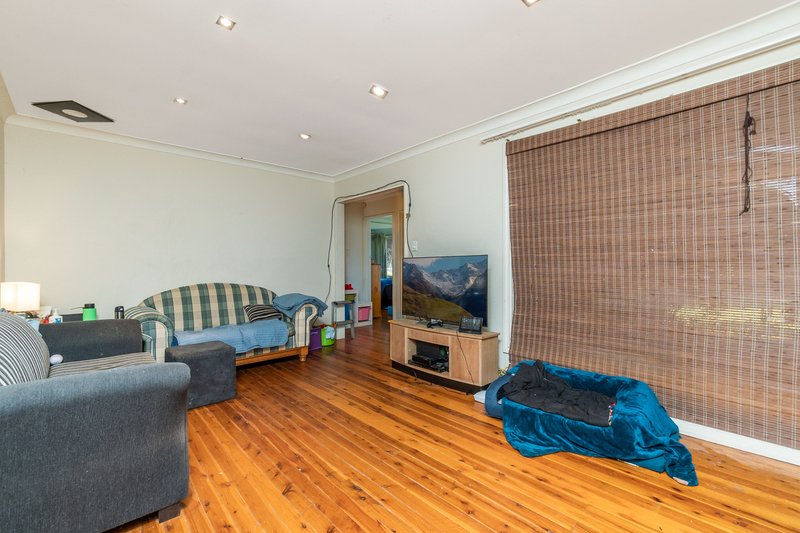 Photo - 6 Churchill Drive, Winston Hills NSW 2153 - Image 3