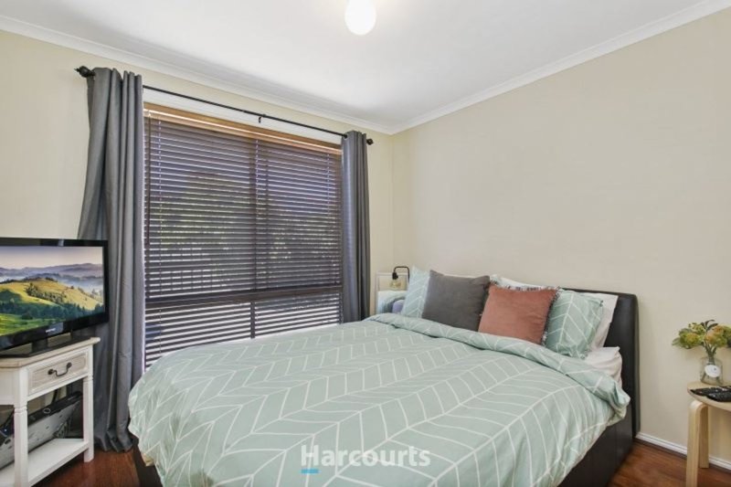 Photo - 6 Cirai Crescent, Cranbourne West VIC 3977 - Image 7