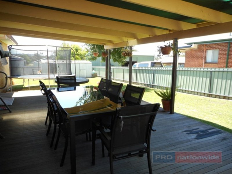 Photo - 6 Clarence Street, Tumut NSW 2720 - Image 7