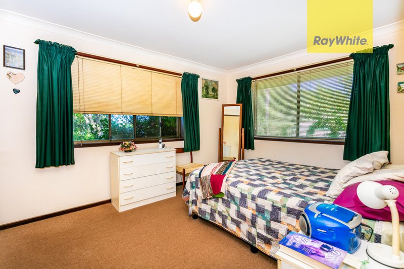 Photo - 6 Claret Court, Kingston QLD 4114 - Image 5