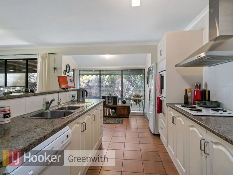 Photo - 6 Cleland Avenue, Blakeview SA 5114 - Image 4