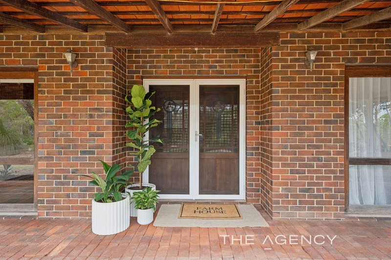 Photo - 6 Clements Place, Jandakot WA 6164 - Image 4
