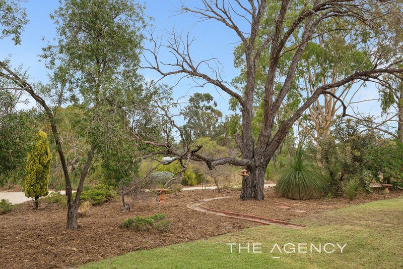Photo - 6 Clements Place, Jandakot WA 6164 - Image 6