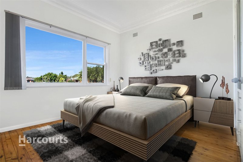 Photo - 6 Cleverdon Crescent, Figtree NSW 2525 - Image 5