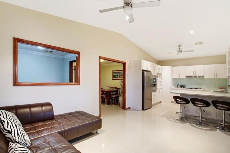 Photo - 6 Clontarf Avenue, Harrington Park NSW 2567 - Image 4