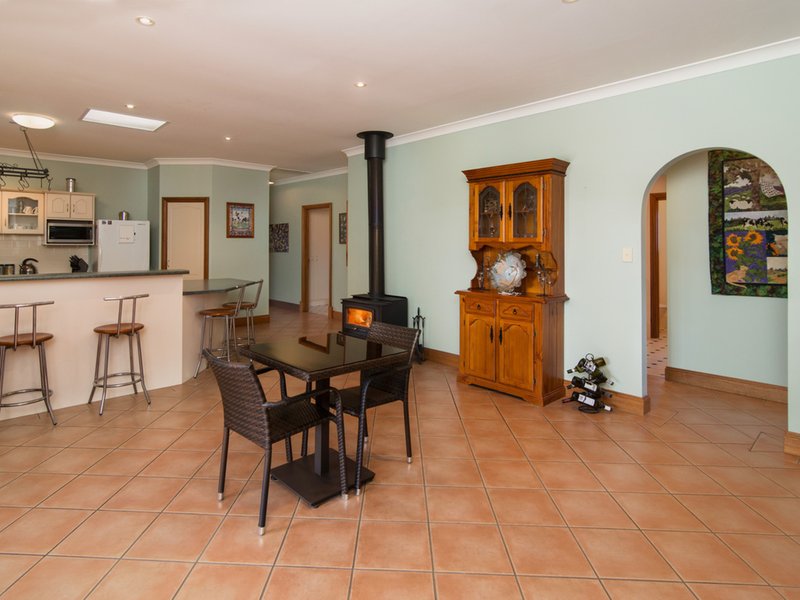 Photo - 6 Close Court, Strathalbyn SA 5255 - Image 9