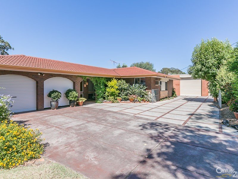 6 Clowes Court, Thornlie WA 6108