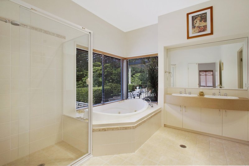 Photo - 6 Coach House Road, Kurrajong Heights NSW 2758 - Image 6