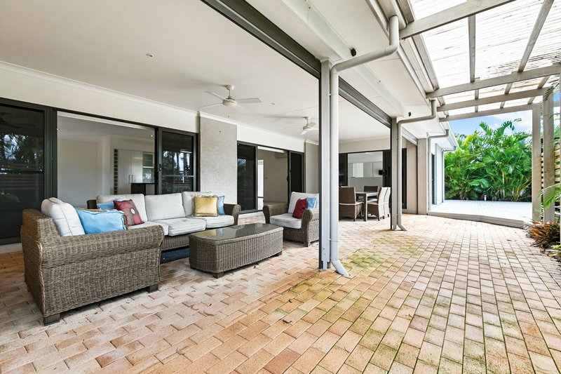 Photo - 6 Cockle Court, Burrum Heads QLD 4659 - Image 14