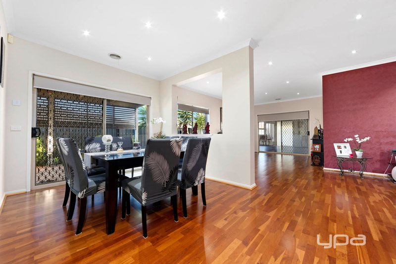 Photo - 6 Colchester Vista, Derrimut VIC 3026 - Image 6