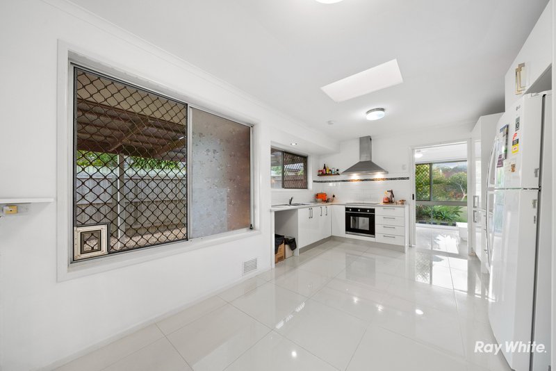 Photo - 6 Coleman Crescent, Springwood QLD 4127 - Image 12