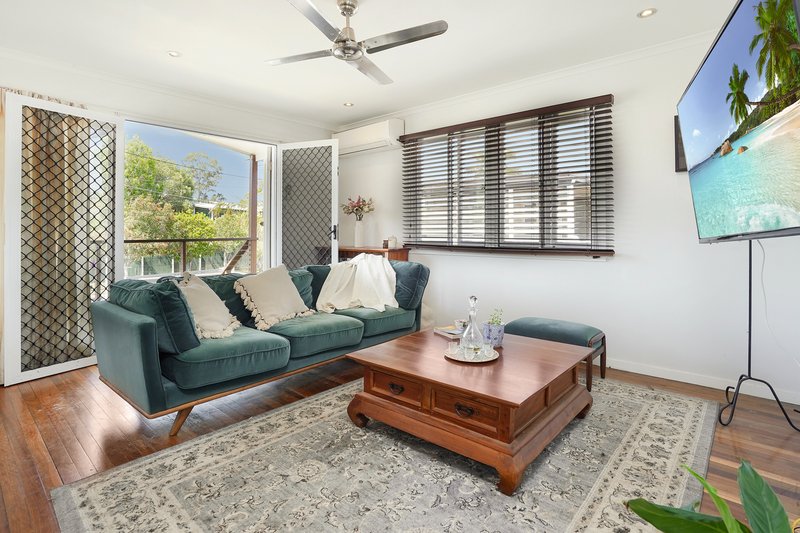 Photo - 6 Collard Street, Zillmere QLD 4034 - Image 5