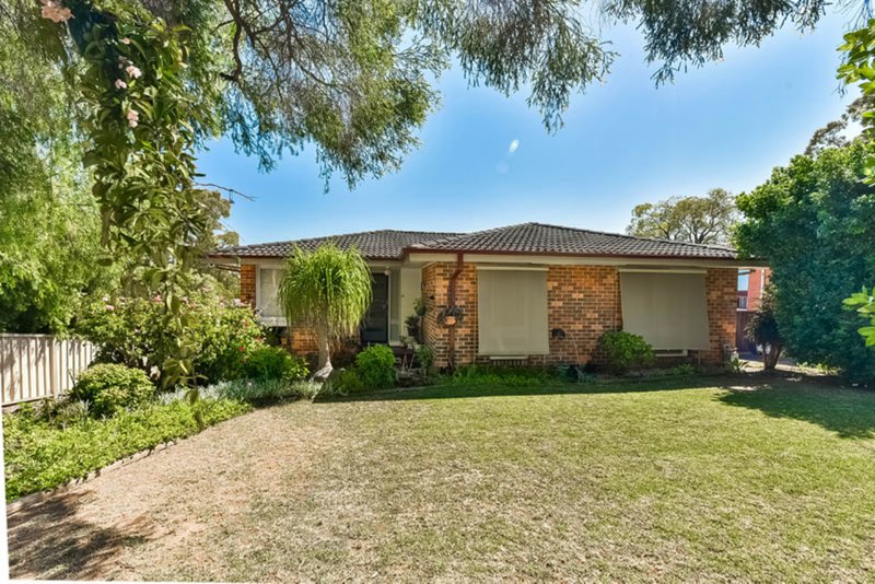 6 Collaroy Road, Woodbine NSW 2560