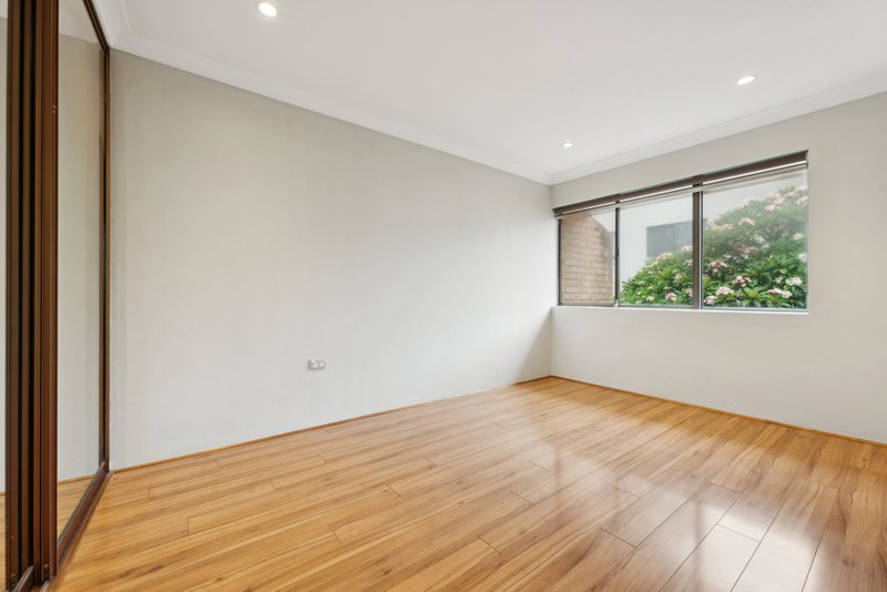 Photo - 6 Collins Avenue, Rose Bay NSW 2029 - Image 7