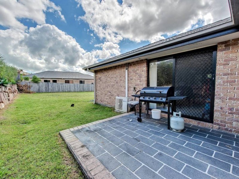 Photo - 6 Collins Street, Collingwood Park QLD 4301 - Image 7