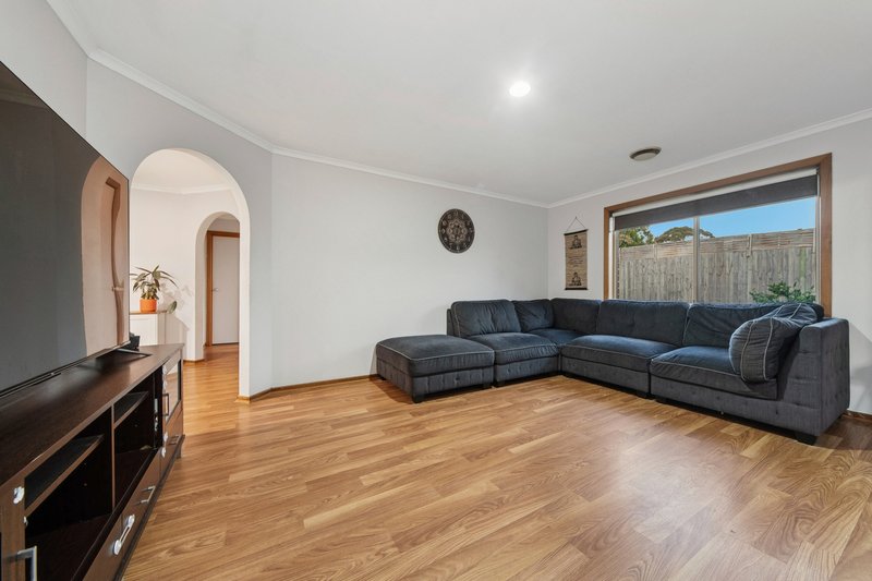 Photo - 6 Colwyn Close, Langwarrin VIC 3910 - Image 14