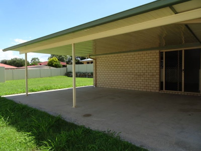 Photo - 6 Conan Close, Wulkuraka QLD 4305 - Image 16