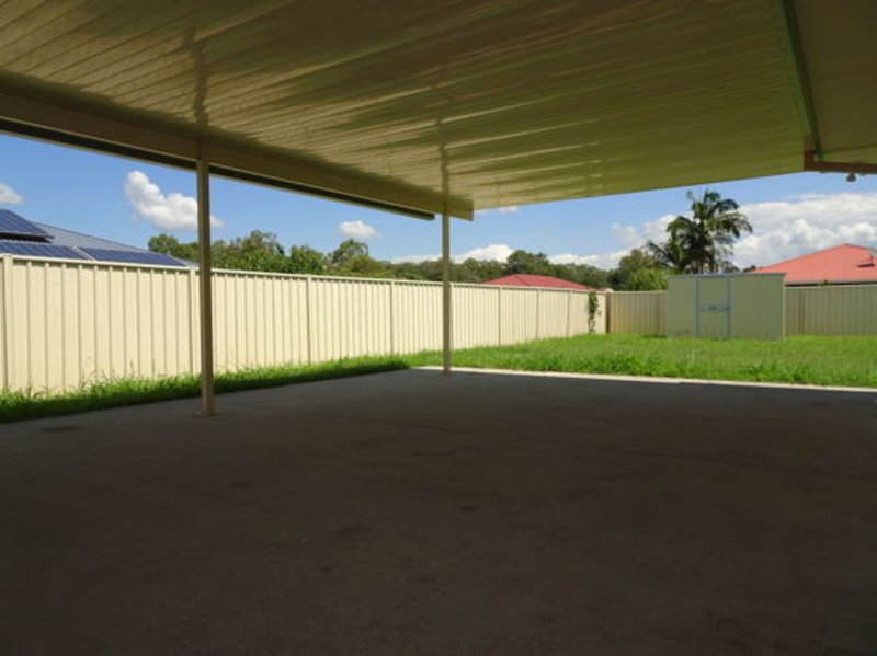 Photo - 6 Conan Close, Wulkuraka QLD 4305 - Image 17