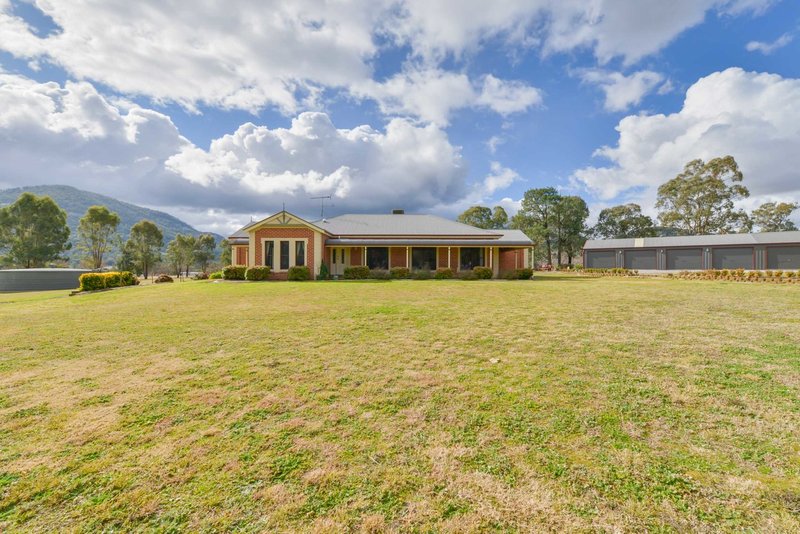 6 Condowie Road, Tamworth NSW 2340