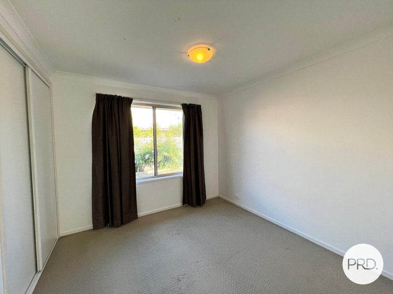 Photo - 6 Constance Stone Street, Macgregor ACT 2615 - Image 9