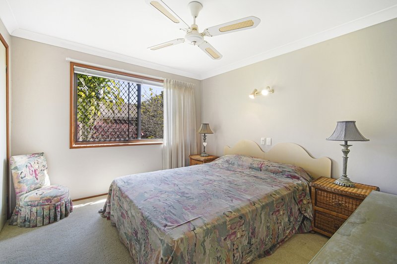 Photo - 6 Coogee Court, Elanora QLD 4221 - Image 22