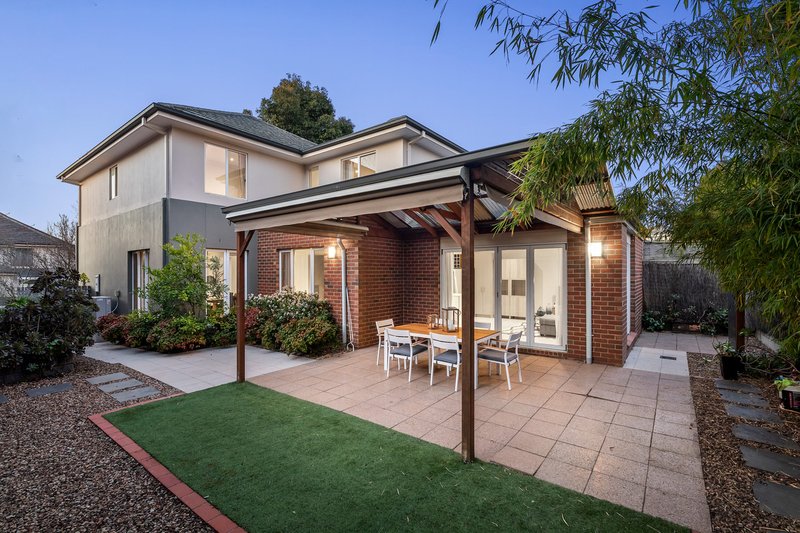 Photo - 6 Cookson Way, Burwood VIC 3125 - Image 13