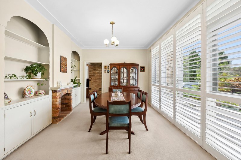 Photo - 6 Coolabah Crescent, Forestville NSW 2087 - Image 5