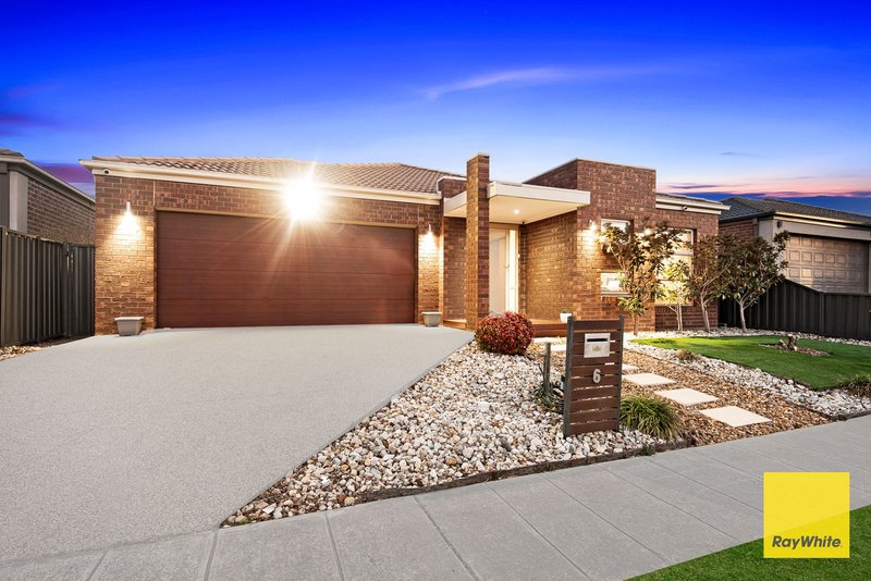 Photo - 6 Coolart Close, Tarneit VIC 3029 - Image 2