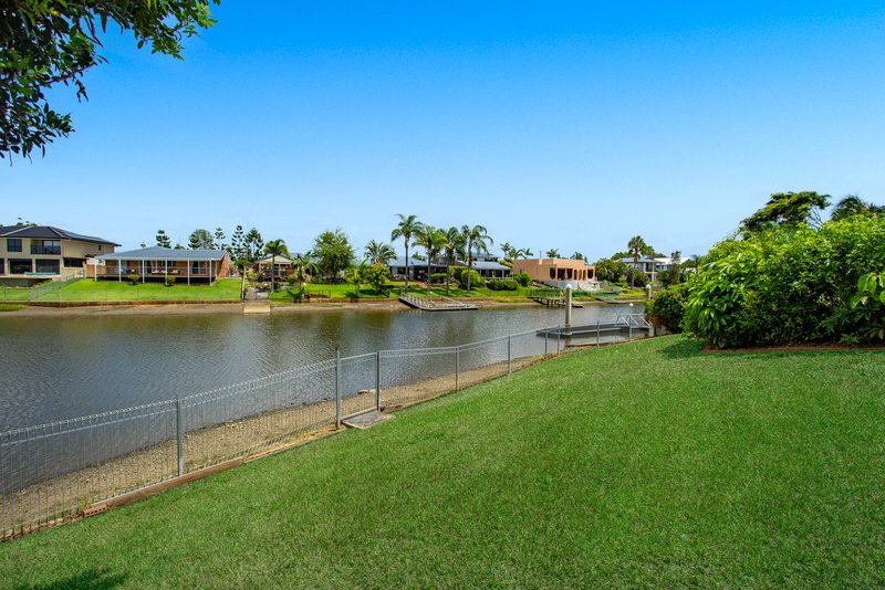 Photo - 6 Coolong Crescent, Carrara QLD 4211 - Image 20