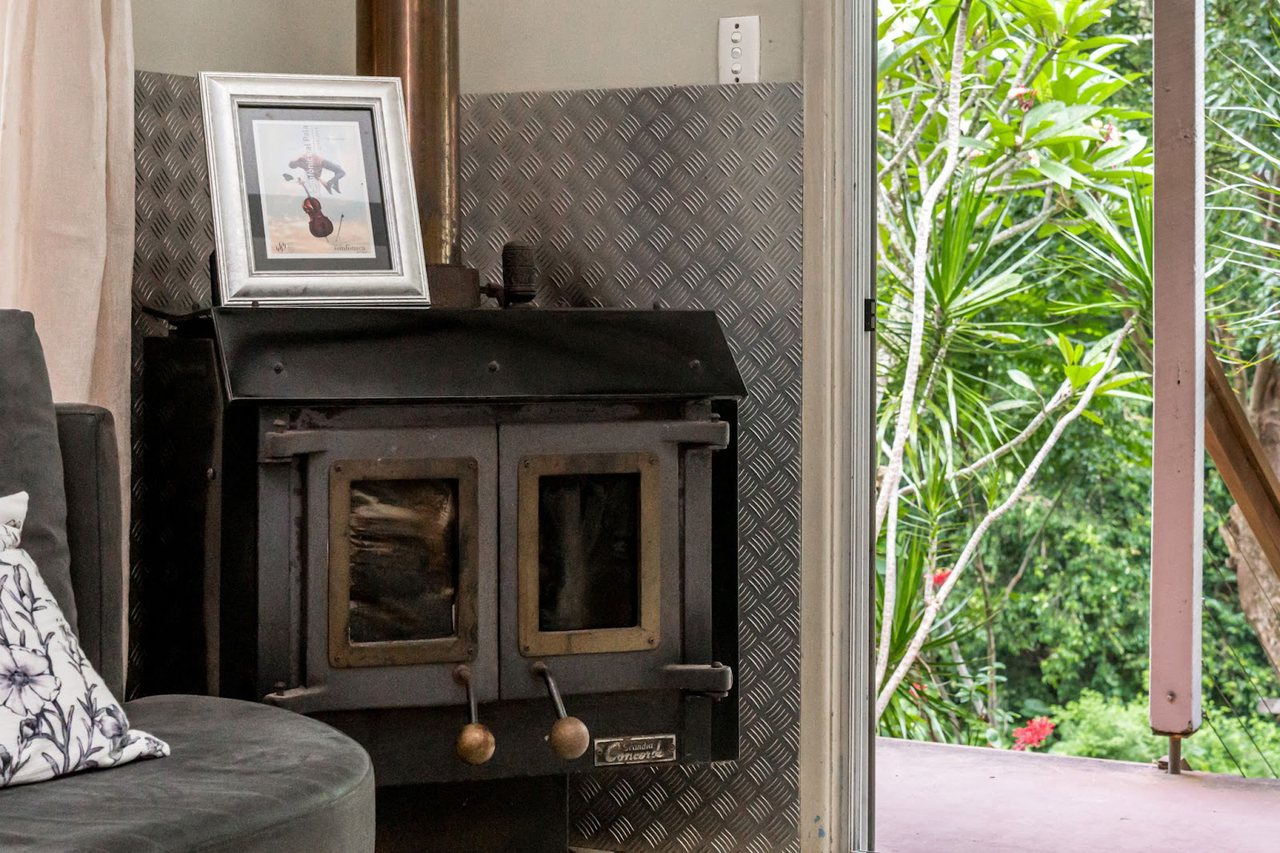 6-bedroom house at 6 COOLOON STREET, Kunghur NSW 2484, Tweed, New South Wales