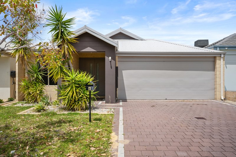 6 Cooralya Avenue, Golden Bay WA 6174