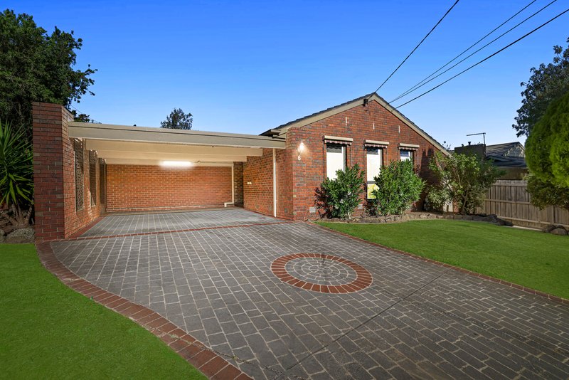 6 Cootamundra Drive, Wheelers Hill VIC 3150