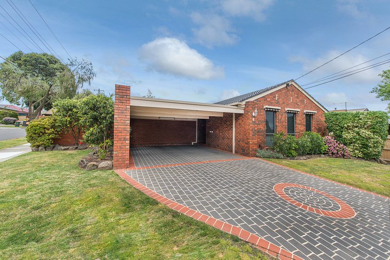 6 Cootamundra Drive, Wheelers Hill VIC 3150