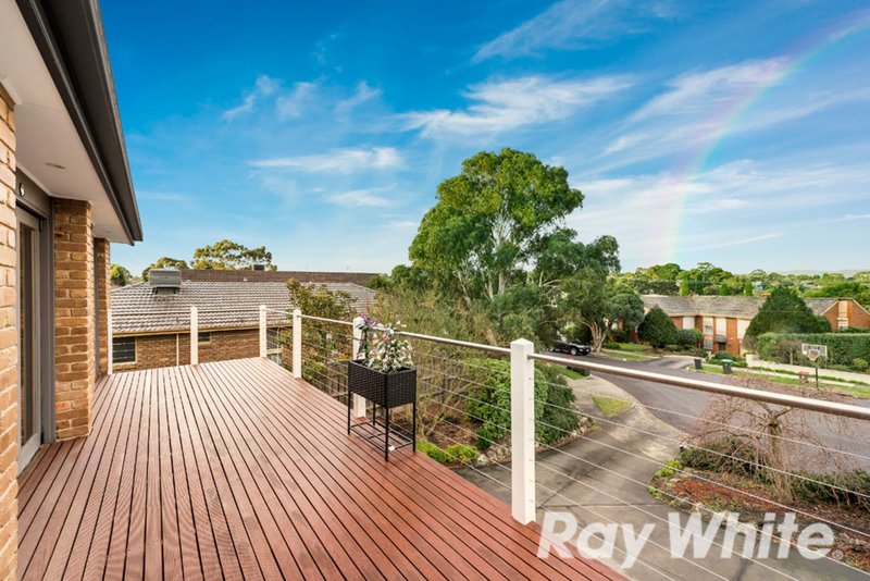 Photo - 6 Coral Court, Vermont South VIC 3133 - Image 7