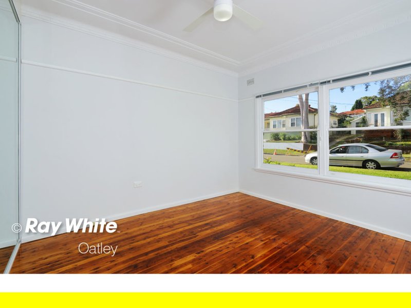 Photo - 6 Coreen Avenue, Peakhurst NSW 2210 - Image 6