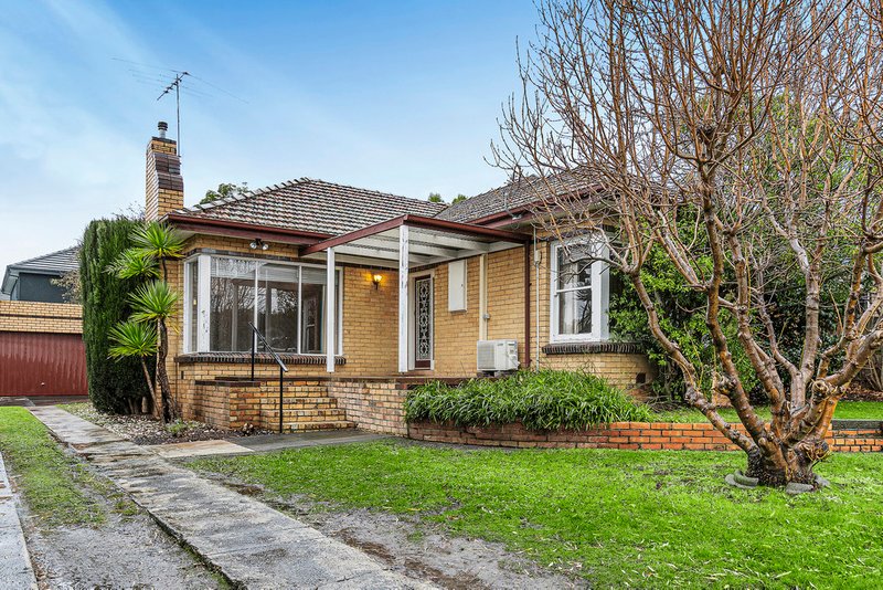 6 Cornfield Grove, Box Hill South VIC 3128