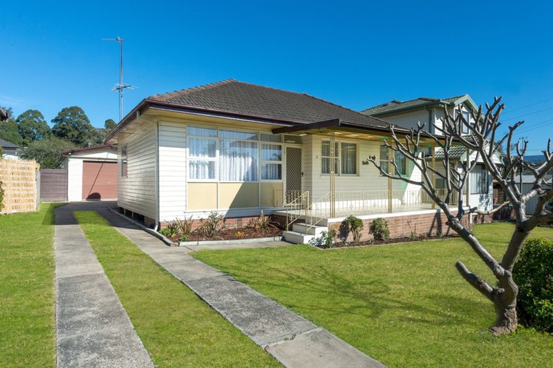 6 Cornwall Road, Dapto NSW 2530